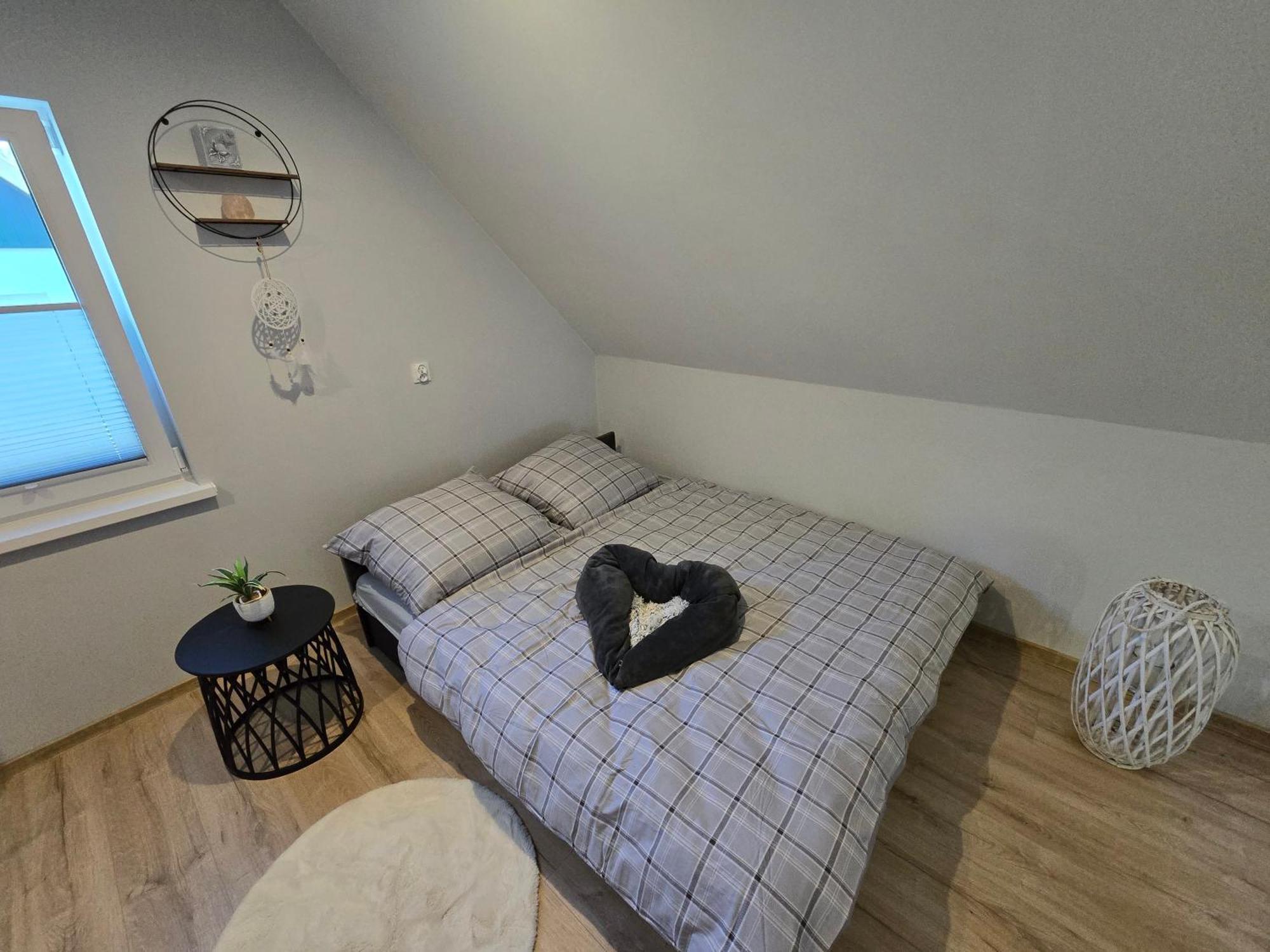 Pod Debina Apartment *